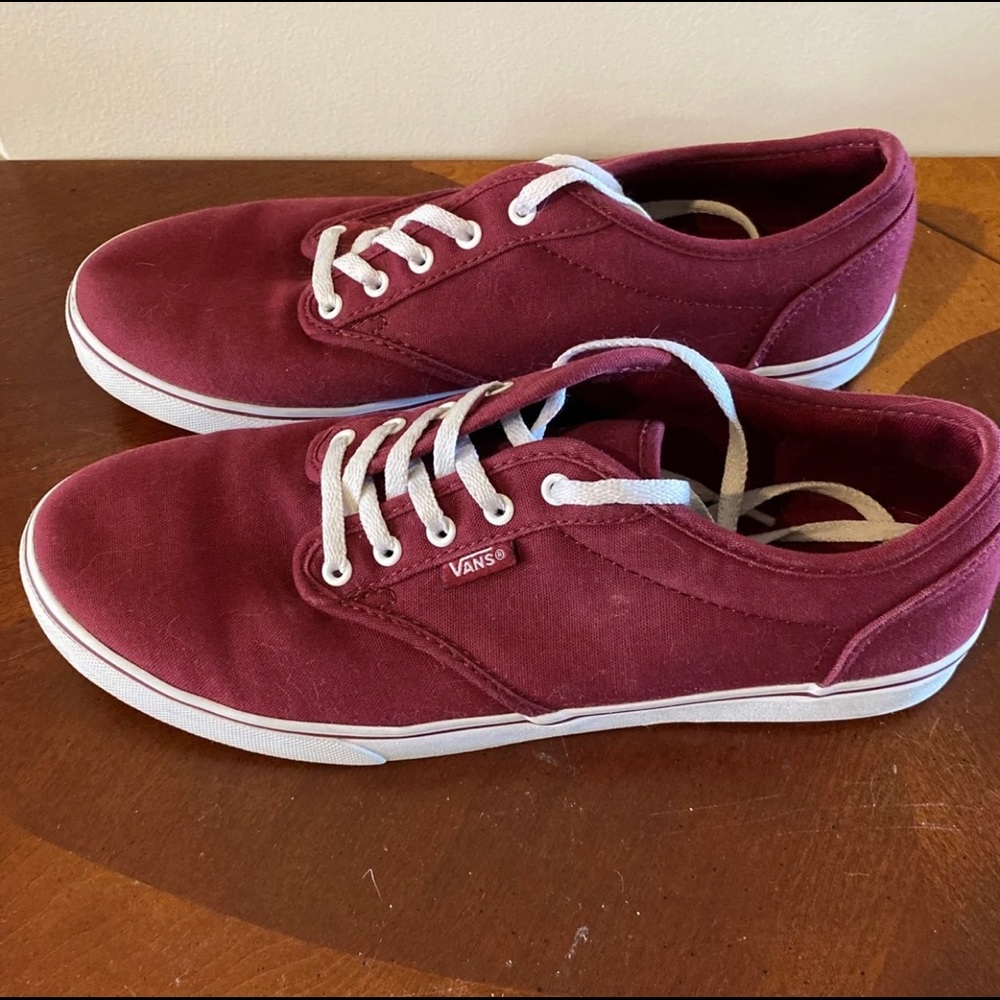 Vans - Picture 2 of 6